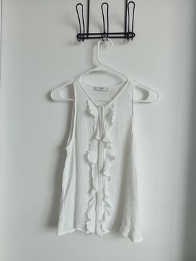 Mango White Ruffle-Front Sleeveless Camisole